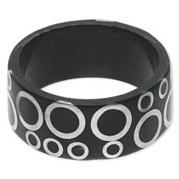 Mid Century Style Lucite Bangle Bracelet Black Silver Circles Pattern - Picture 1 of 1